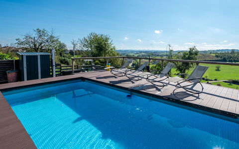 Helix1912: Water, Sky, Plant, Daytime, Property, Swimming Pool, Nature, Azure, Building, Shade