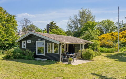 Benthe - 200M from the Sea: Roof, House, Home, Cottage, Door, Siding, Deck, Porch, Plank, Hardwood