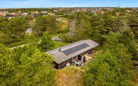 Vemund - 300M from the Sea: Grass, Grassland, Land Lot, Cottage, Rural Area, Meadow, Garden Buildings, Garden, Shed