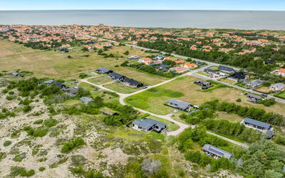 Vemund - 300M from the Sea