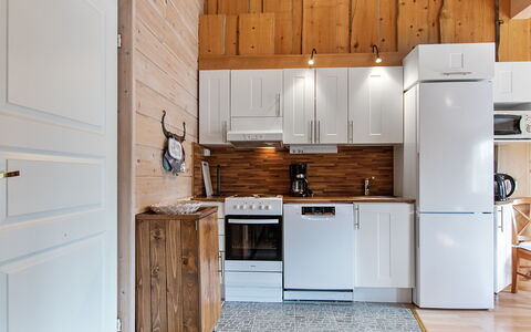 Naava a: Wood, Snow, Winter, Cottage, Freezing, Home, Log Cabin, Larch, Siding