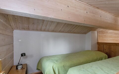 Naava a: Wood, Snow, Winter, Cottage, Freezing, Home, Log Cabin, Larch, Siding