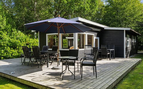 Herminia - 800M from the Sea: Wood, Roof, Architecture, Home, House, Cottage, Siding, Hardwood, Slope, Estate