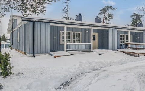 Saariseläntie 8 B 7: Wood, Cottage, Log Cabin, Forest, Shed, Garden Buildings, Larch, Woodland, Wood Stain