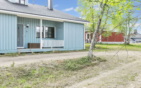 Saarihely B 13: Wood, Snow, Winter, Cottage, Freezing, Home, Log Cabin, Larch, Siding