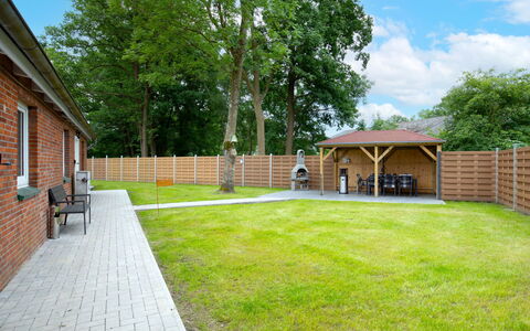 Accommodation:&nbsp;Zum Kreidesee Hemmoor 101.3