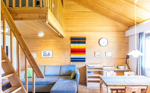 Soidinaukia a 3: Interior Design, Wood, Flooring, Ceiling, Furniture, Floor, Room, Wood Flooring, Home, Hardwood