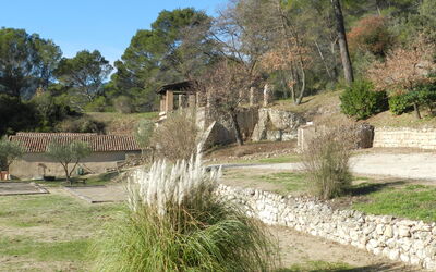 Accommodation:&nbsp;Saint-Michel 600.2