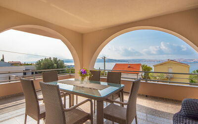 Accommodation:&nbsp;Steffano 180.2