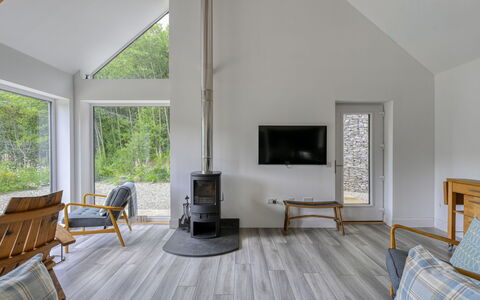 Loch View: Flooring, Floor, Interior Design, Wood, Ceiling, Furniture, Wood Flooring, Room, Living Room, Hardwood