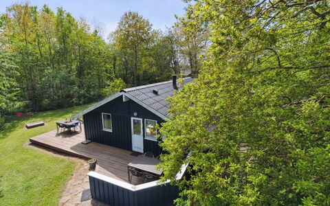 Ejnarine - 300M from the Sea: Wood, Roof, Architecture, Home, House, Cottage, Siding, Hardwood, Slope, Estate