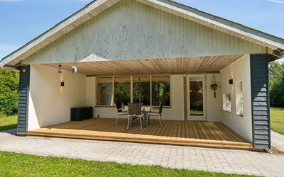Geske - 3.2Km from the Sea