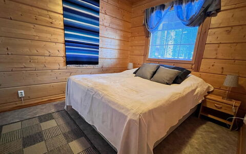 Jytilevi B: Balcony, Apartment, Shade, Glass, Condominium, Handrail, Porch, Daylighting, Deck, Outdoor Furniture