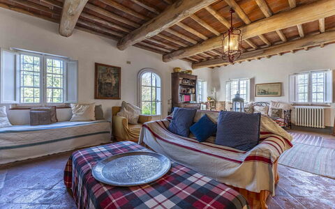 La Casa Dei Limoni, Camaiore, Pet Friendly, Wifi: Property, Window, Furniture, Couch, Building, Azure, Comfort, Wood, Interior Design, Flooring