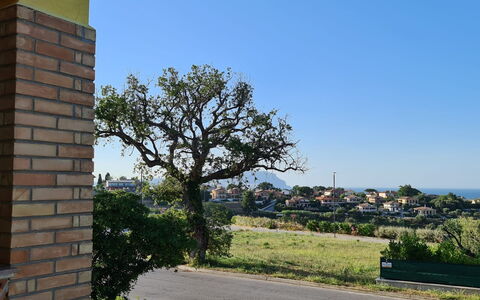 Il Colle Sul Mare Holiday Home: Sky, Plant, Building, Road Surface, Tree, Vegetation, Land Lot, Grass, Neighbourhood, Residential Area