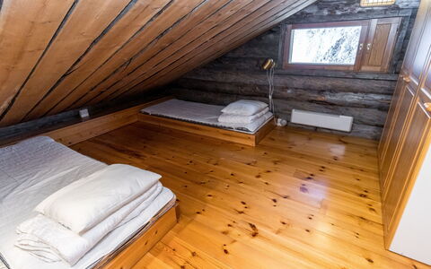Kultarinne: Furniture, Interior Design, Flooring, Floor, Table, Ceiling, Kitchen & Dining Room Table, Lighting, Chair, Home
