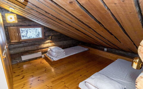 Kultarinne: Furniture, Interior Design, Flooring, Floor, Table, Ceiling, Kitchen & Dining Room Table, Lighting, Chair, Home