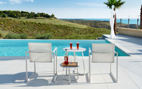 Villa Agrigenta - Ribera, Sicilia: Water, Sky, Furniture, Cloud, Table, Property, Plant, Outdoor Furniture, Tree, Outdoor Table