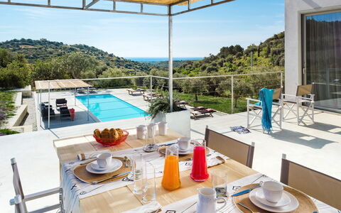Casabella - Avola, Sicilia: Tableware, Table, Property, Furniture, Sky, Building, Azure, Water, Interior Design, Plant