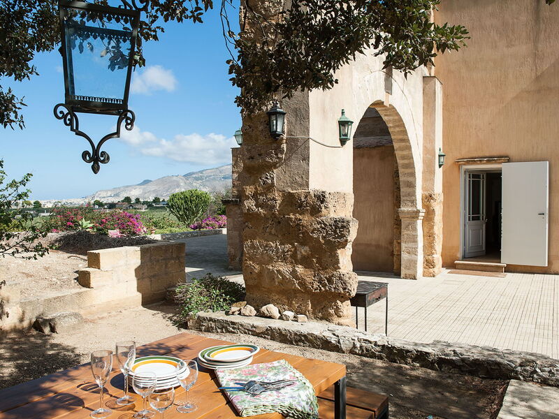 Carustica - Paceco, Sicilia