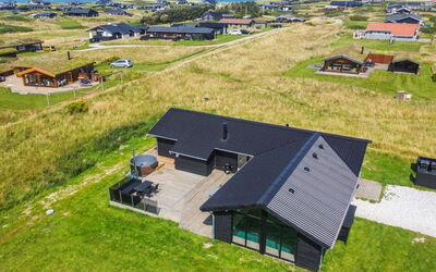 Månviva - 500M from the Sea