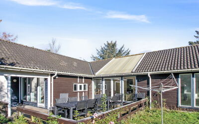 Fredrike - 500M from the Sea