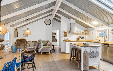 Pauliina - 500M from the Sea: Wood, Home, Porch, Deck, Hardwood, Roof, Wood Stain, Wood Flooring, Eco Hotel
