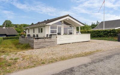 Liutulf - 40M from the Sea