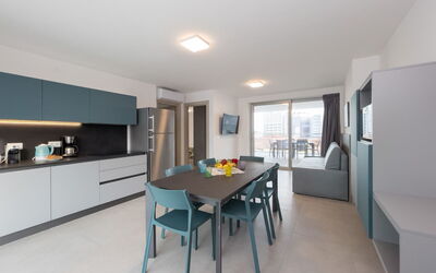 Accommodation:&nbsp;Nashira 636.6
