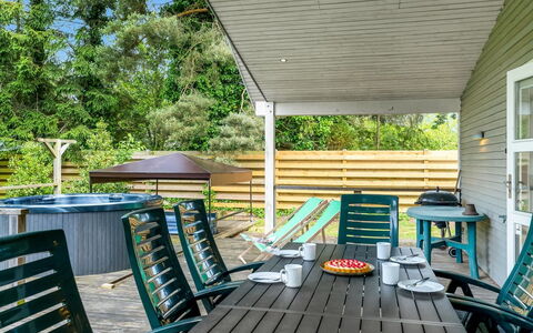 Gravers - 100M from the Sea: Grass, Grassland, Landscape, Ecoregion, Plain, Plant Community, Land Lot, Outdoor Furniture, Prairie, Shrubland