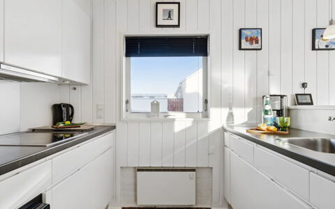 Leny - 900M from the Sea: Kitchen, Wood, Major Appliance, Flooring, Kitchen Appliance, Countertop, Interior Design, Floor, Home Appliance, Ceiling