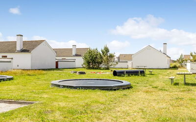 Leny - 900M from the Sea