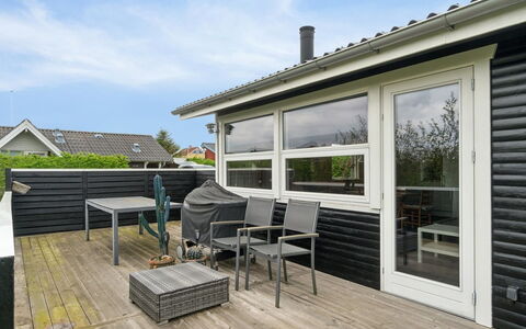Ritha - 175M from the Sea: Wood, Roof, Architecture, Home, House, Cottage, Siding, Hardwood, Slope, Estate