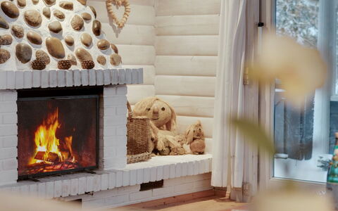 Solfred - 200M from the Sea: Wood, Natural Material, Hearth, Hardwood, Living Room, Winter, Chimney, Log Cabin, Fireplace, Wood Flooring