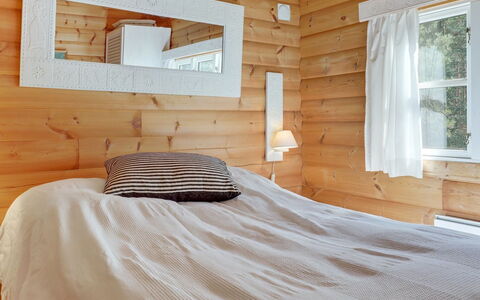 Solfred - 200M from the Sea: Interior Design, Flooring, Wood, Floor, Furniture, Bedroom, Ceiling, Bed, Room, Lighting