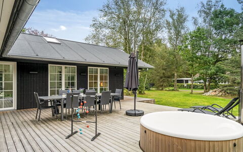 Babara - 350M from the Sea: Wood, Home, Porch, Deck, Hardwood, Roof, Wood Stain, Wood Flooring, Eco Hotel
