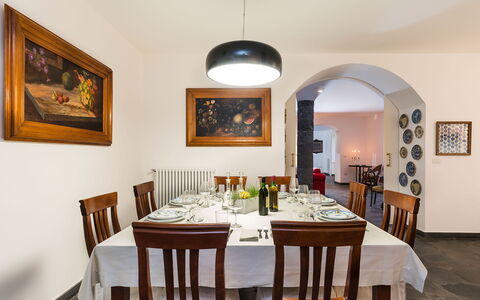 Dimora Vulcano - Castiglione Di Sicilia, Sicilia: Table, Picture Frame, Furniture, Property, Chair, Interior Design, Wood, Real Estate, Dining Room, Hardwood