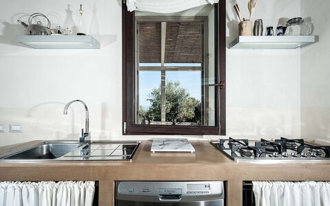 Isolina Bianca - Scicli, Sicilia: Countertop, Cabinetry, Kitchen Sink, Tap, Property, Furniture, White, Sink, Kitchen, Product