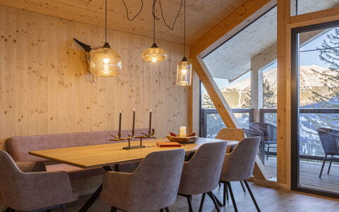 Turracher Höhe 160: Wood, Interior Design, Furniture, Ceiling, Light Fixture, Chandelier, Chair, Dining Room, Kitchen & Dining Room Table, Hardwood