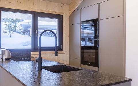 Turracher Höhe 160: Wood, Kitchen, Interior Design, Flooring, Countertop, Cabinetry, Home, Floor, Ceiling, Kitchen Appliance