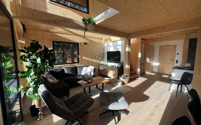 Superior #14 mit Sauna & Hot Tub 160.22: Wood, Flooring, Floor, Interior Design, Home, Room, Living Room, Apartment, Wood Flooring, Hardwood