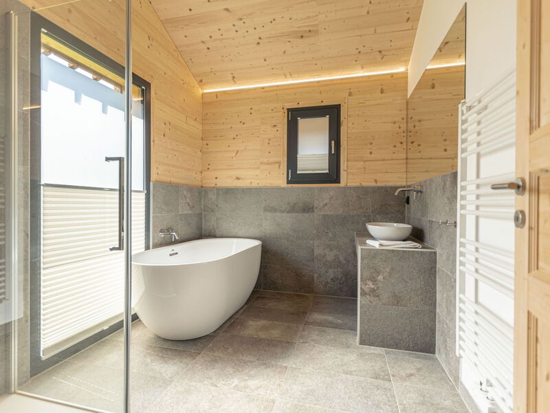 Accommodation:&nbsp;Superior # 24 mit Sauna & Hot Tub 160.15