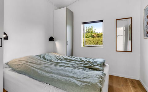 Majken - 225M from the Sea: Wall, Wood, Ceiling, Interior Design, Bedroom, Floor, Flooring, Bed, Bed Sheet, Room