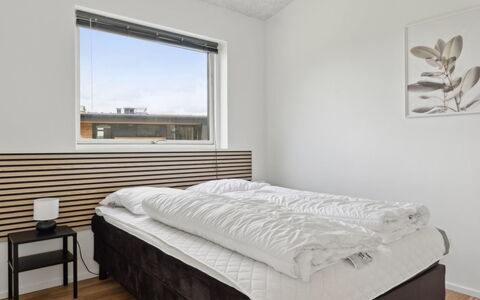 Nissine - 300M from the Sea: Bedroom, Bed, Wood, Interior Design, Bed Sheet, Bedding, Ceiling, Bed Frame, Floor, Room