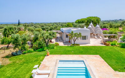 Villa Del Capitolo Con Trullo