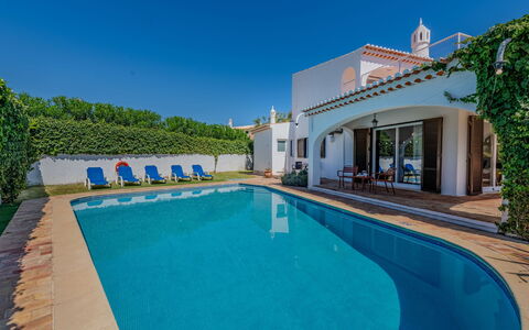 Libertos V4 - Vip Properties: Blue, Estate, Swimming Pool, Hacienda, Villa, Landscaping, Mansion, Eco Hotel, Balcony