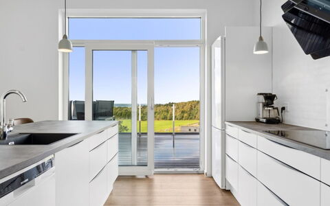 Ann - 1.3Km from the Sea: Kitchen, Countertop, Flooring, Kitchen Appliance, Floor, Interior Design, Wood, Furniture, Wood Flooring, Cabinetry