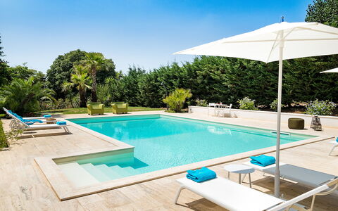 Casa Fiore - Salemi, Sicilia: Water, Sky, Property, Building, Swimming Pool, Azure, Plant, Tree, Shade, Rectangle