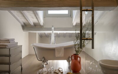Bathtub