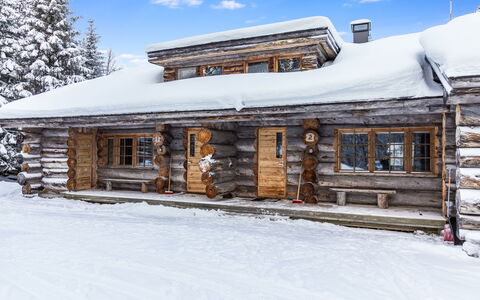 Villa Saaruakuja 3 As.1: Snow, Winter, Wood, Roof, Cottage, House, Home, Log Cabin, Freezing, Hut